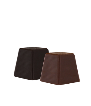 
                  
                    Load image into Gallery viewer, Box Chocolats de Noël MAXIM&amp;#39;S Avec 16 Chocolats Assortis
                  
                